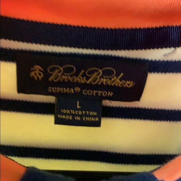 Barley worn Large Brooks Brothers 1/4 zip. - Picture 2 of 5